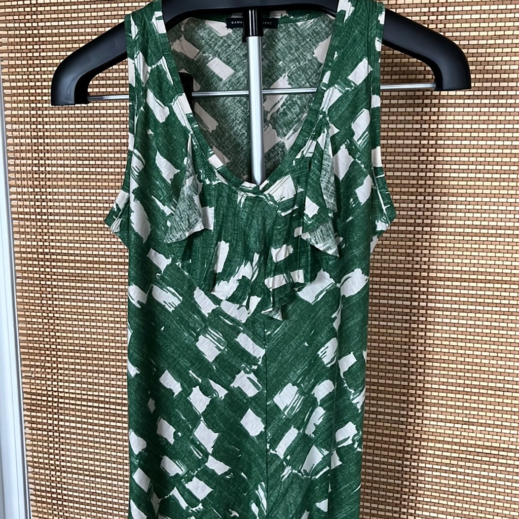 Banana Republic Green Sleeveless Tank Top